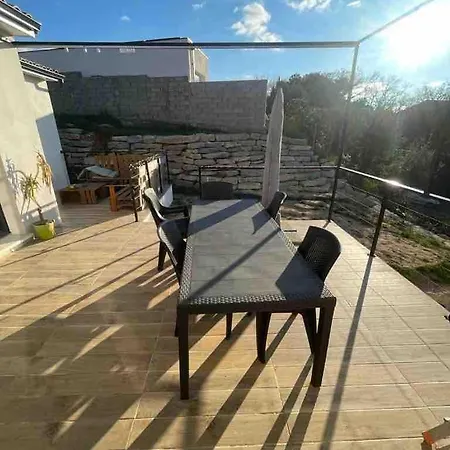 House With Pool Between Nimes And Montpellier *
